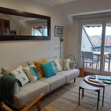 Atico Con Terraza Y Piscina Comunitaria Apartamento Ribadeo Exterior foto