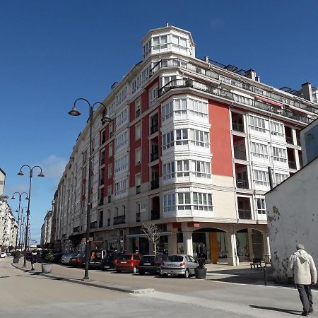 Atico Con Terraza Y Piscina Comunitaria Apartamento Ribadeo Exterior foto